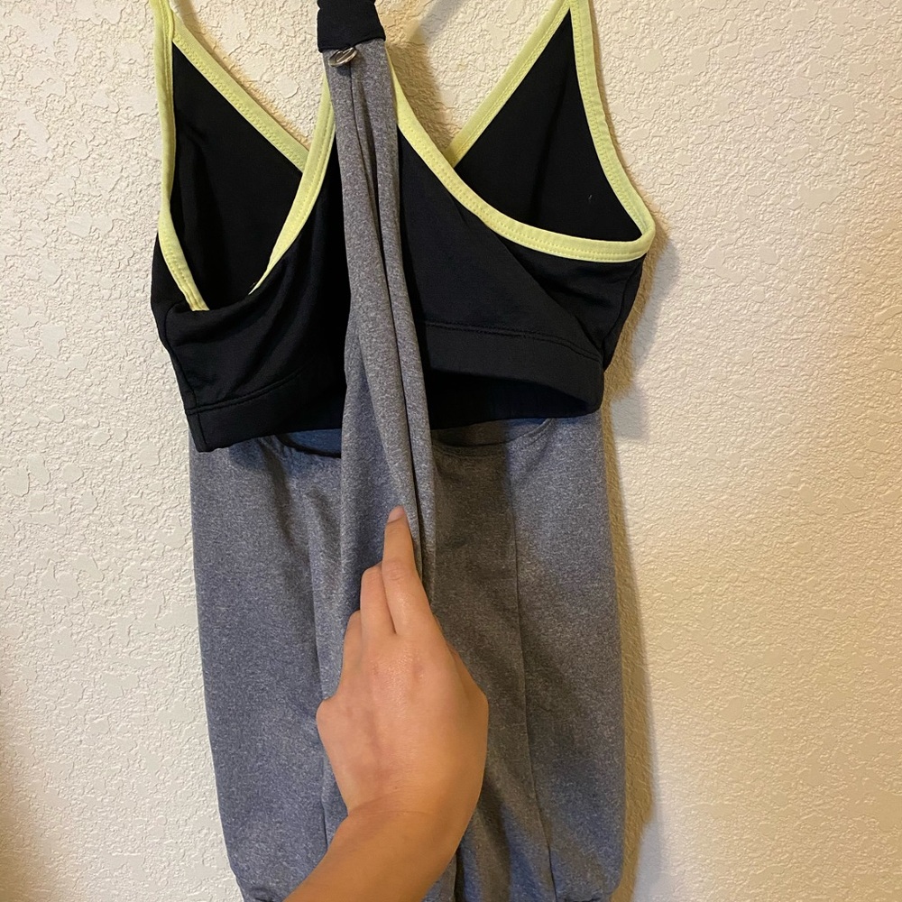 WORKOUT // tank ๐ค - Picture 3 of 4